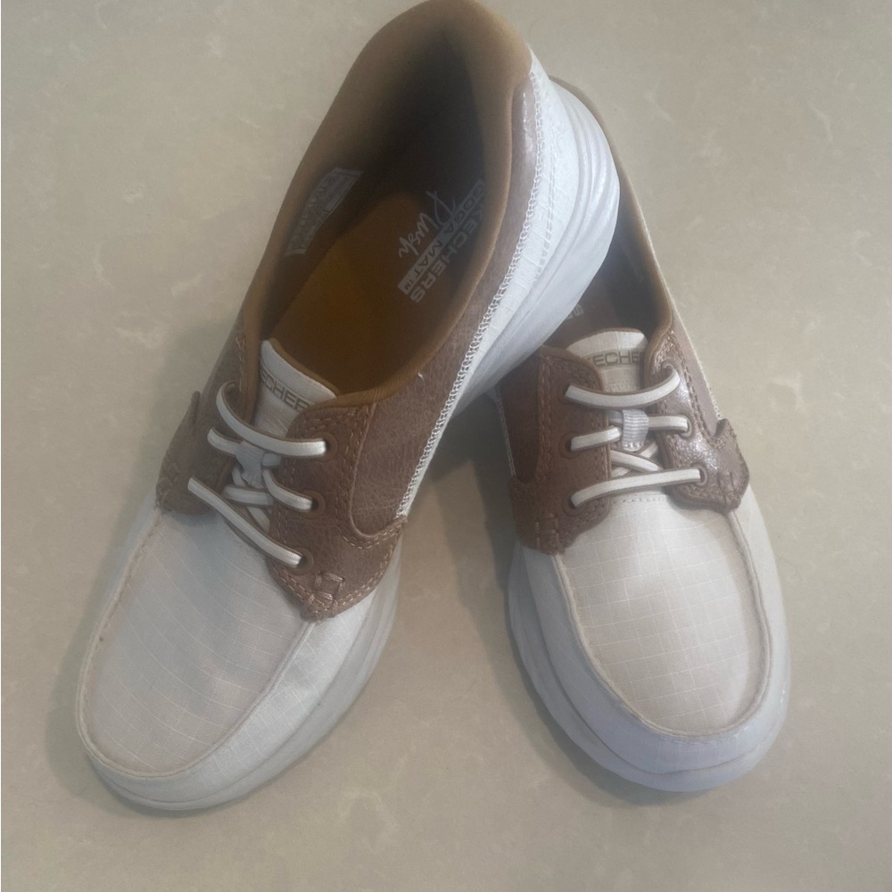 Skechers Lady’s White and Brown Casual Shoes